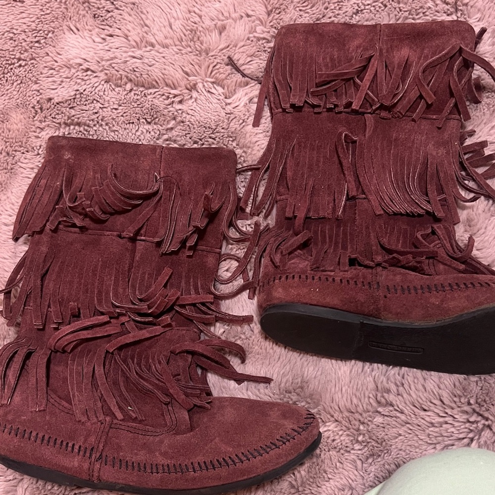 Fringe Suede Boots - Burgundy